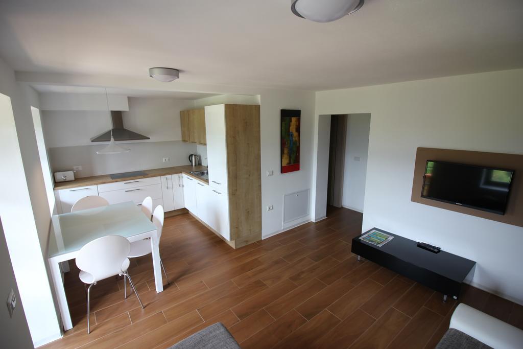 Apartments Pri Jakobu Kobarid Zewnętrze zdjęcie